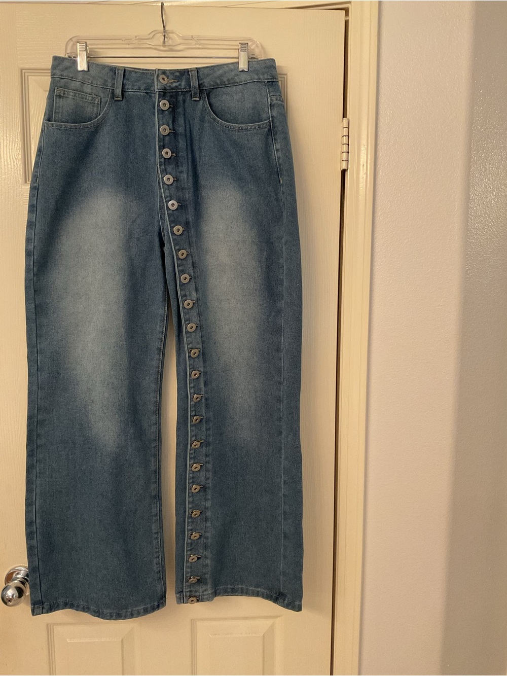High-Waist Button-Front Wide Leg Jeans — Blue
